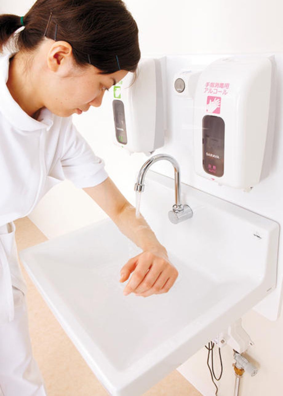 Hand Hygiene is an important tool in infection prevention. We teach you how to improve it.